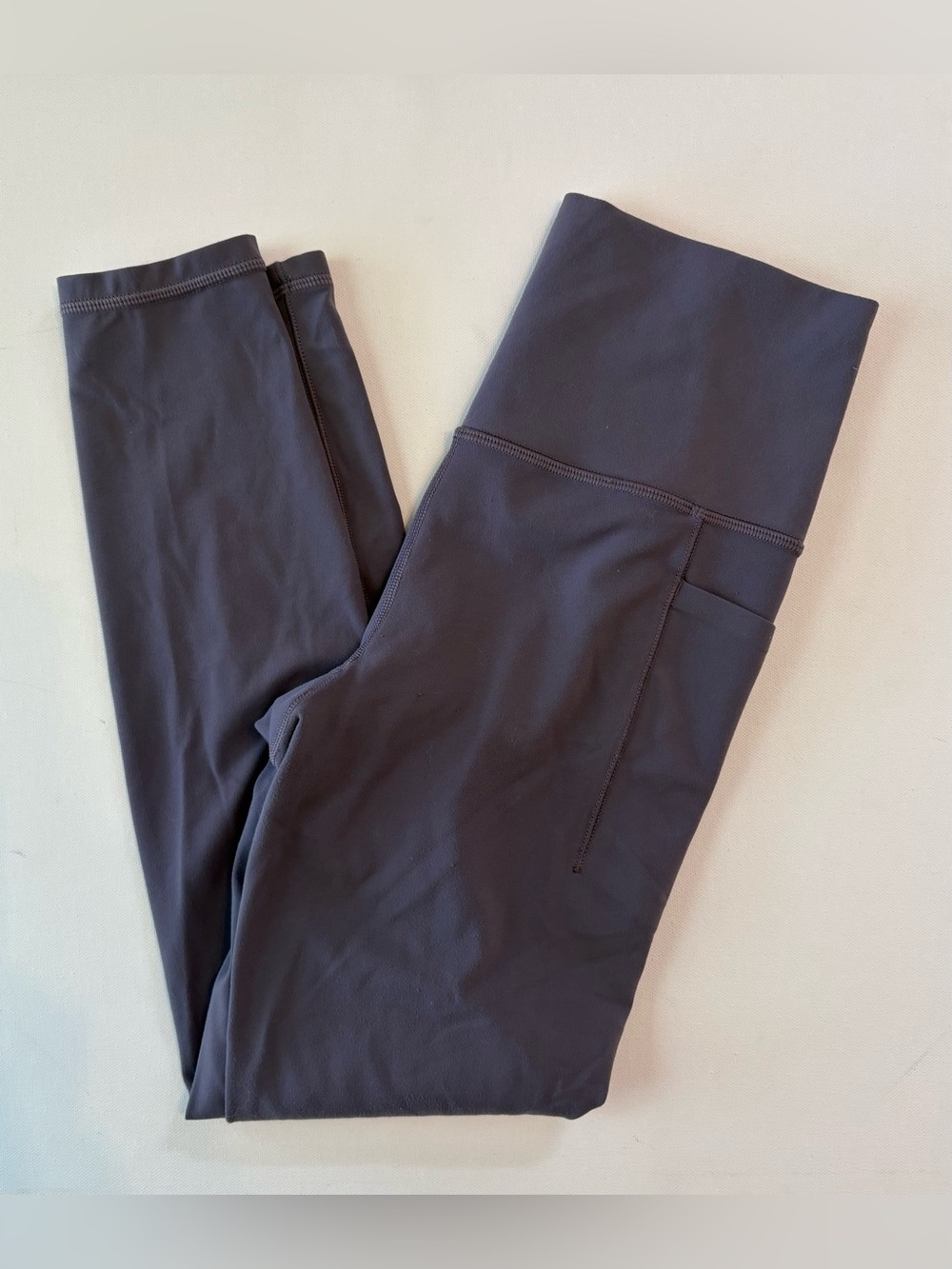 Athleta Women's Purple Salutation Stash 7/8 Tights with Pockets Size XS